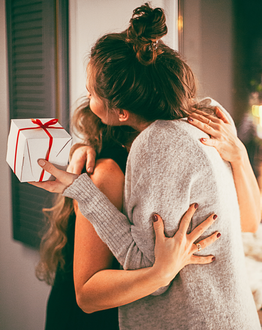 2020 Mother's Day Gift Guide: Unique Gifts for Mom that can be Delivered