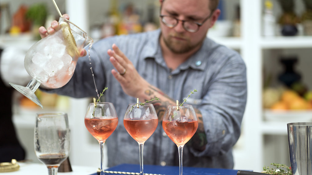 Bartender Chris Morris Bombay Sapphire Most Imaginative Bartender Competition