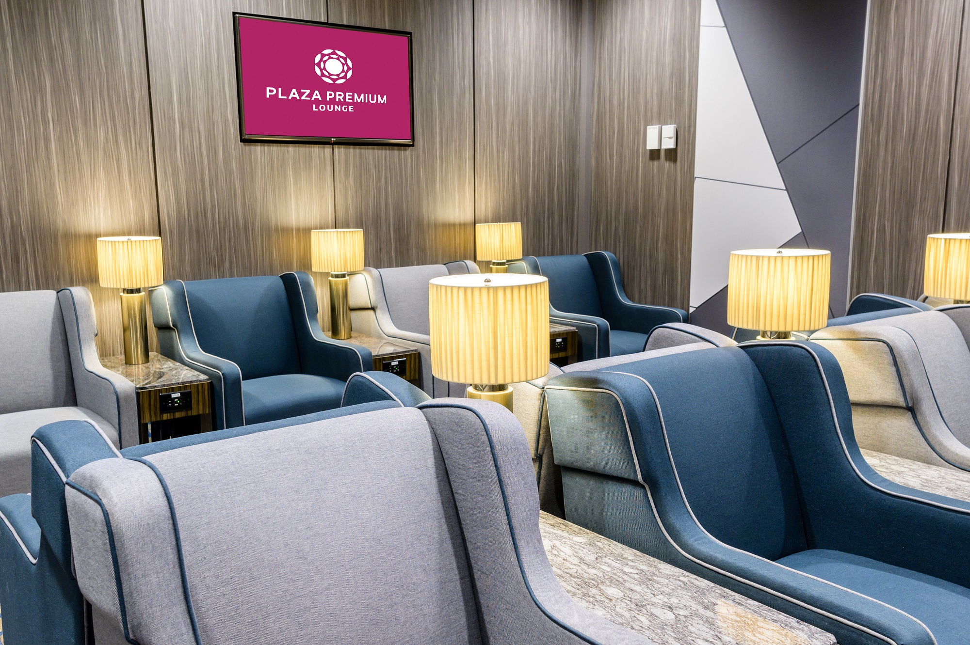 Bring Luxury Back To Your Airport Travel Experiences with Plaza Premium Lounge
