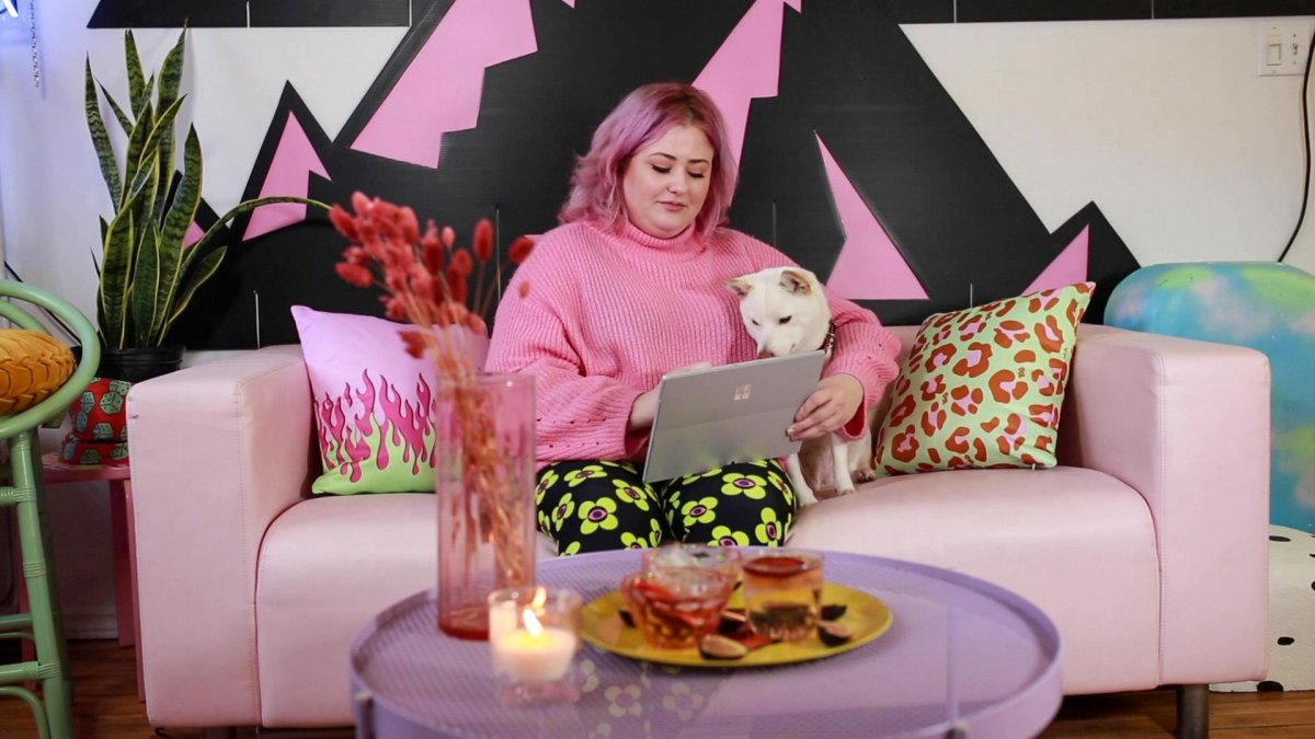 How Hayley Elsaesser Challenged the Fashion Industry's Status Quo