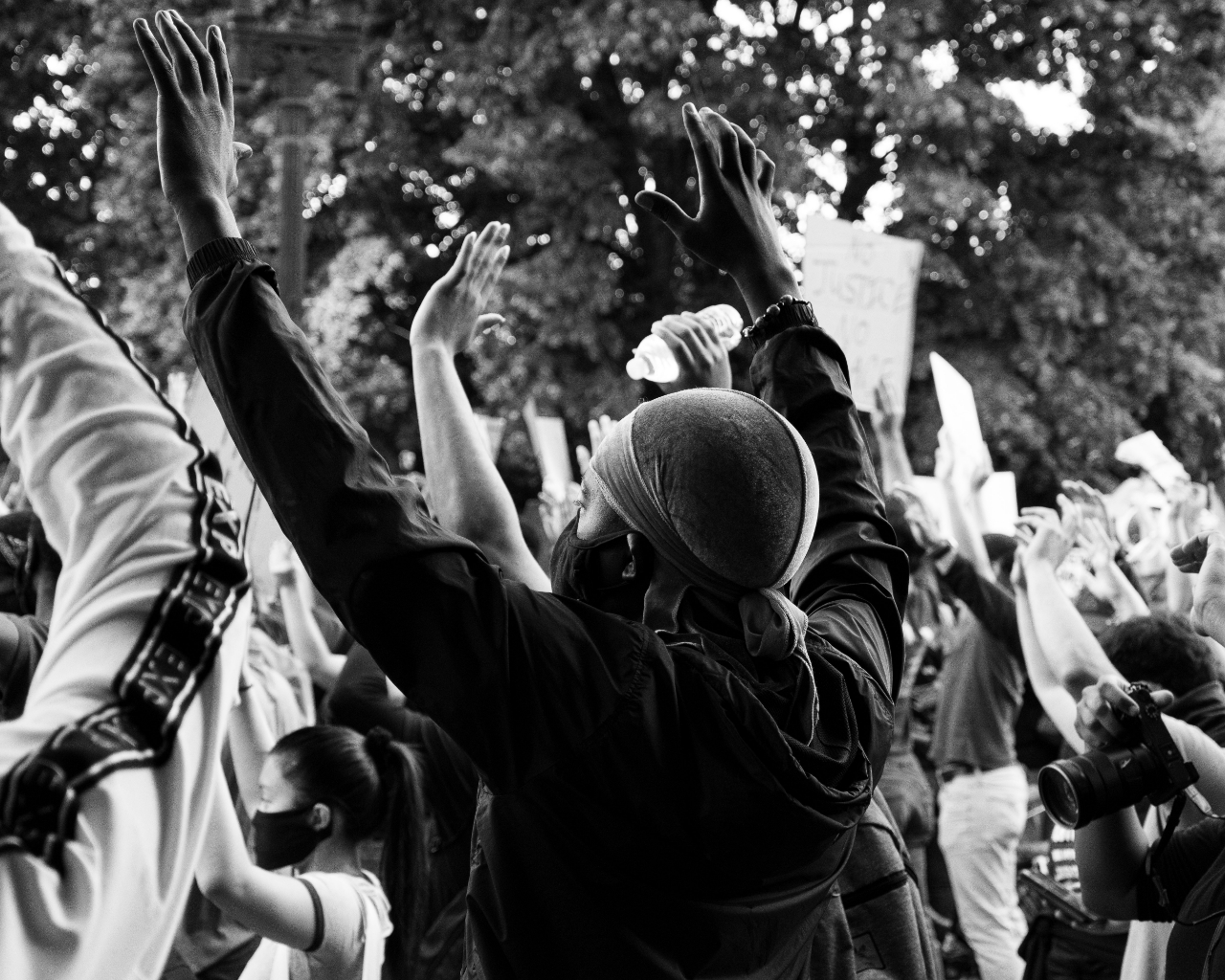 How to Get Involved and Support the BLM Protest While Social Distancing