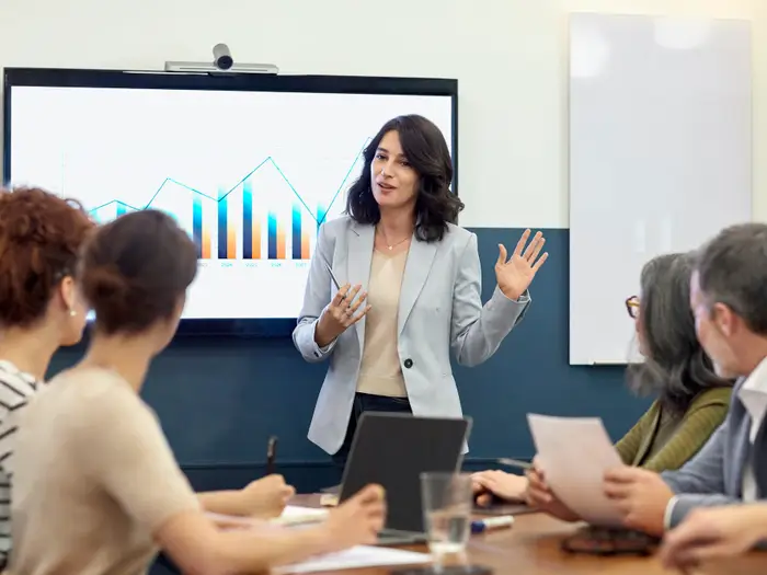 Marketing Public Companies: 5 Lessons to Learn from Female Leaders