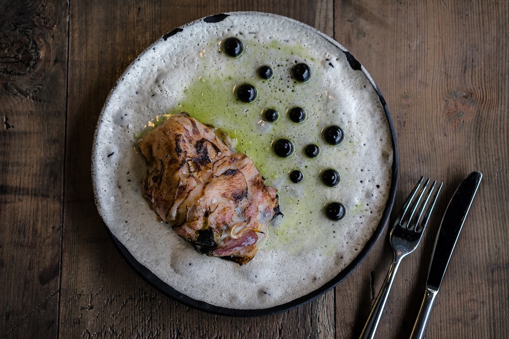 These 15 spots around Canada are the best place to have a Power Lunch